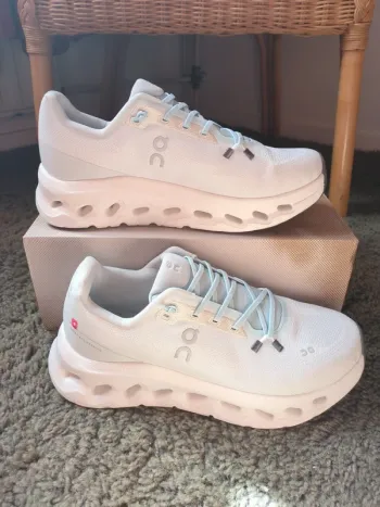 Used On Running Cloud bike — image 2 of 7