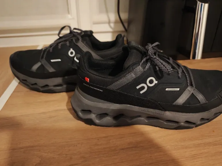 Used On Running Cloudhorizon Waterproof bike — image 8 of 8