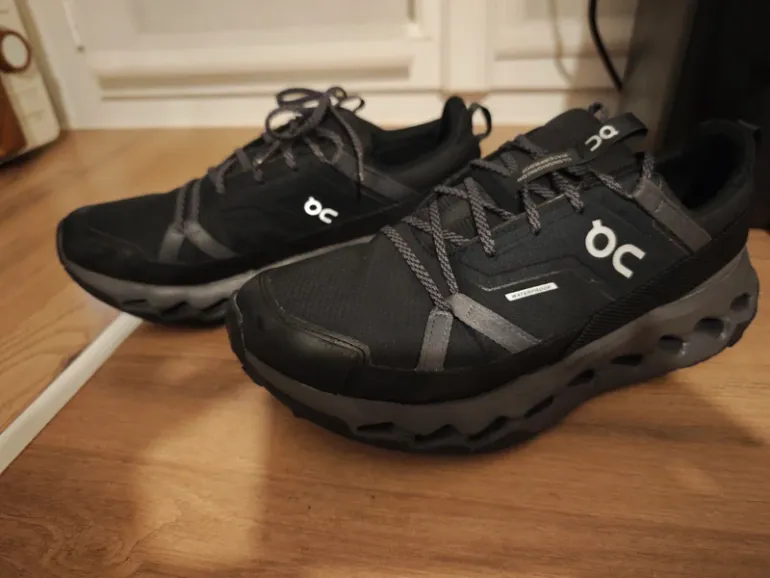 Used On Running Cloudhorizon Waterproof bike — image 2 of 8