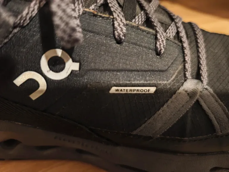 Used On Running Cloudhorizon Waterproof bike — image 7 of 8