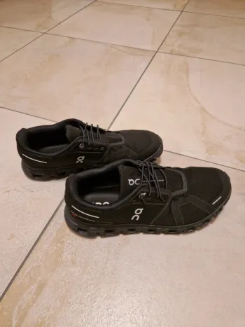 Used On Running Cloud 6 bike — image 7 of 8