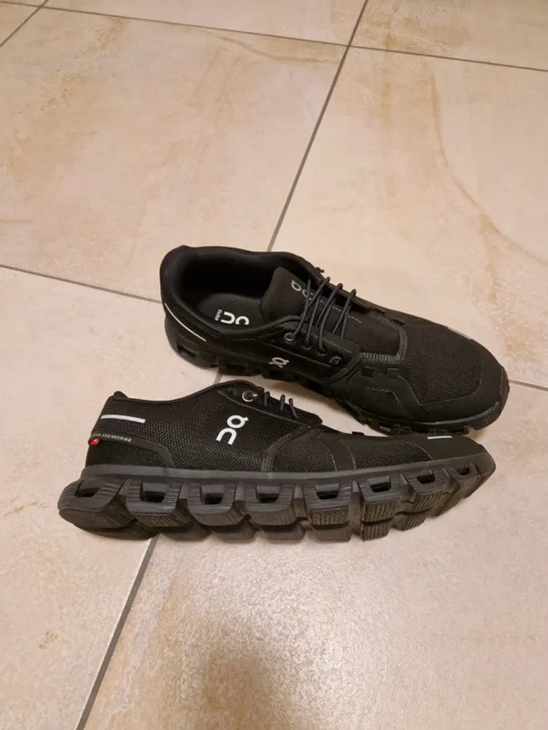 Used On Running Cloud 6 bike — image 5 of 8
