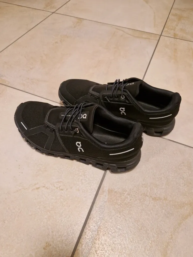 Used On Running Cloud 6 bike — image 2 of 8
