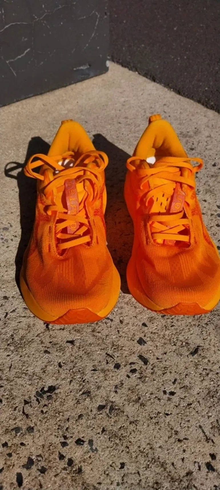 Brugt Asics Novablast 5 bike — billede 3 af 6
