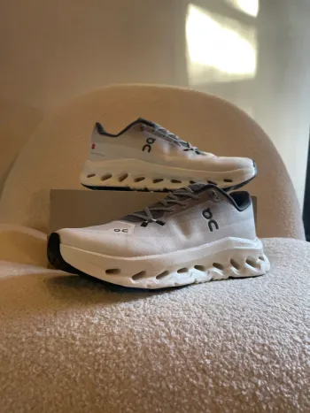 Used On Running Cloud bike — image 3 of 3