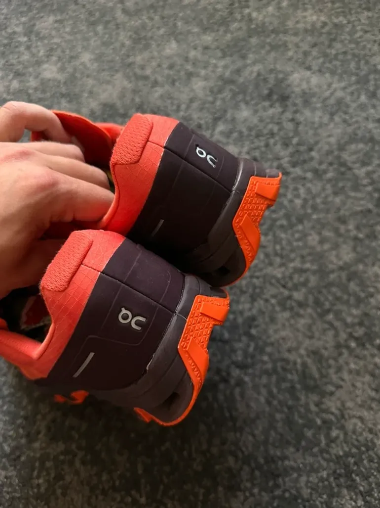 Used On Running Cloudventure bike — image 7 of 9