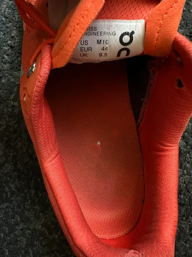 Used On Running Cloudventure bike — image 8 of 9