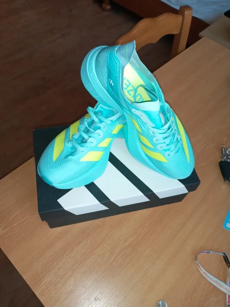 Used Adidas adizero adios Pro 3 bike — image 2 of 4