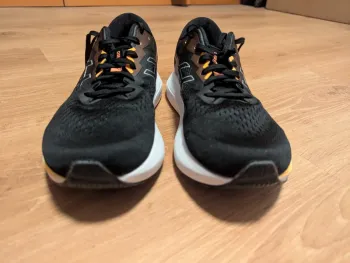 Used Asics Gel Roadmiles 2 bike — image 2 of 6