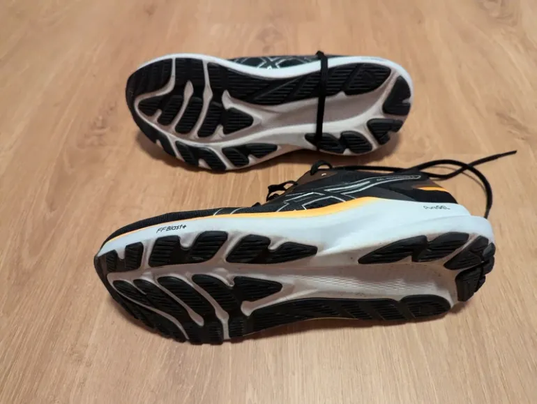 Used Asics Gel Roadmiles 2 bike — image 4 of 6