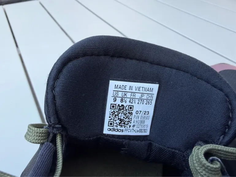 Used Supernova Gore-Tex bike — image 3 of 7