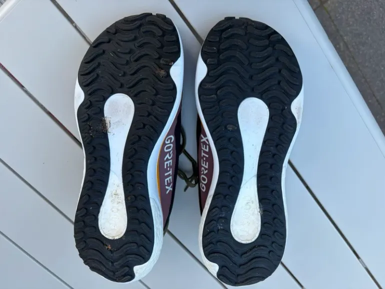 Used Supernova Gore-Tex bike — image 6 of 7