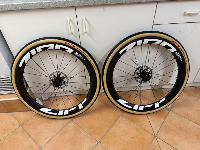 Used Zipp 303 xplr bike — image 2 of 2