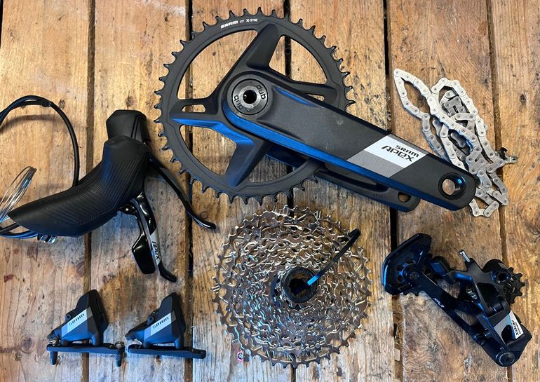 Käytetty Sram Apex 12-speed Groupset 2025 bike — kuva 1 / 8