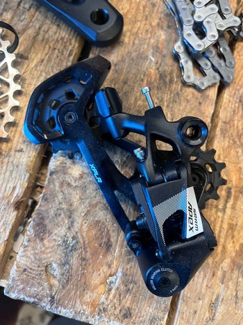 Käytetty Sram Apex 12-speed Groupset 2025 bike — kuva 2 / 8
