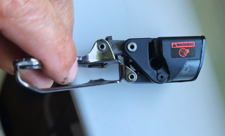 Used Shimano Dura-Ace Di2 FD-R9150 bike — image 3 of 3