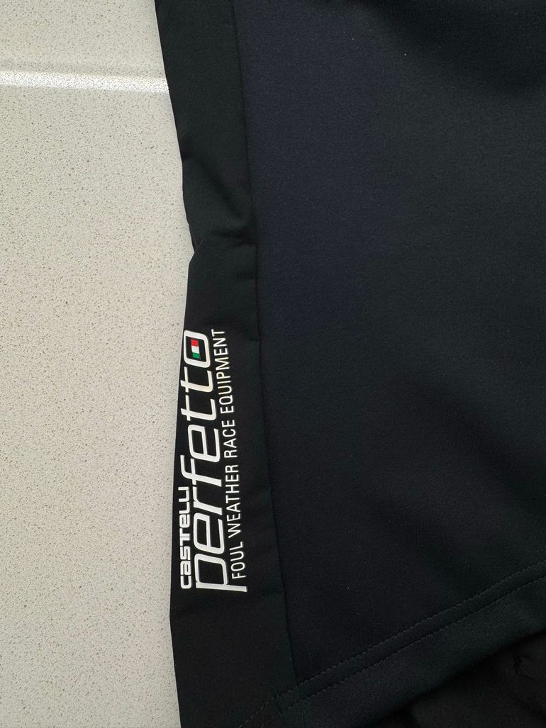 Used Castelli Perfetto Ros 2 Wind Vest bike — image 6 of 7