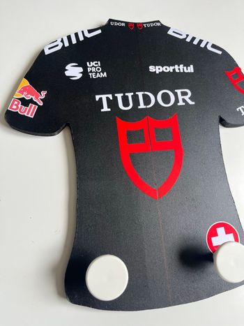 Brugt sans marque Porte-Manteau Maillot Tudor Pro Cycling Team 2026 bike — billede 6 af 7