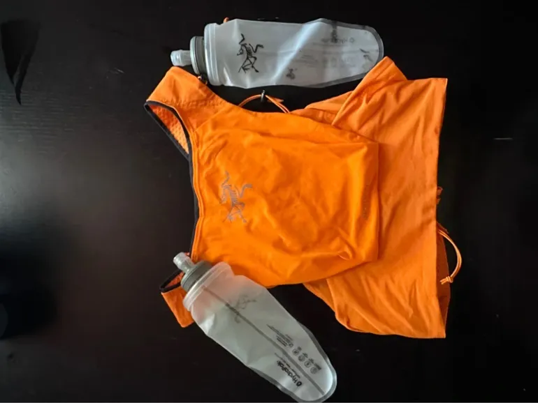 Brugt La Sportiva Norvan 7 bike — billede 1 af 4