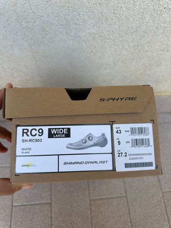 Used Shimano RC9 S-phyre Wide bike — image 9 of 9