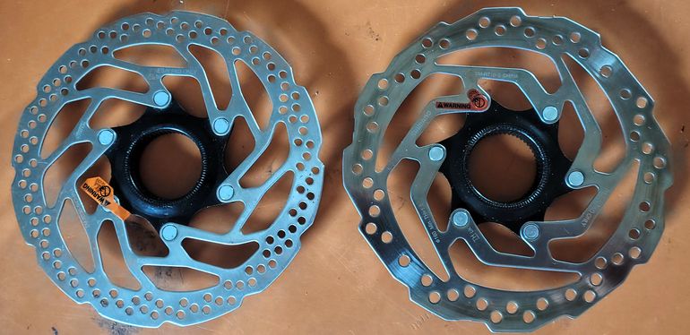 Used Shimano Ø160 Centerlock bike — image 1 of 4