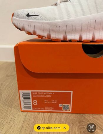 Käytetty Nike Free Metcon 6 White/Safety Orange 2026 bike — kuva 7 / 8