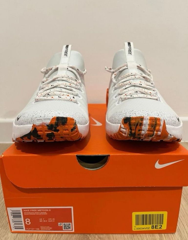 Käytetty Nike Free Metcon 6 White/Safety Orange 2026 bike — kuva 4 / 8