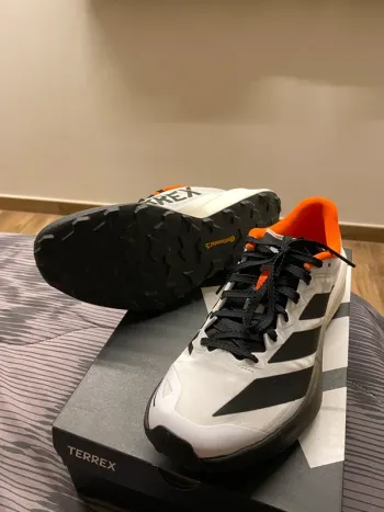 Brugt Adidas Terrex Agravic 4 bike