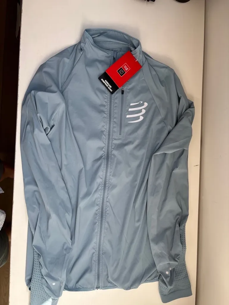 Used Compressport Hurricane Windproof Jacket bike — image 2 of 8