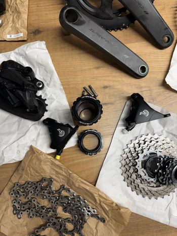Used Campagnolo Super Record S WRL 12 Speed 2025 bike — image 8 of 17