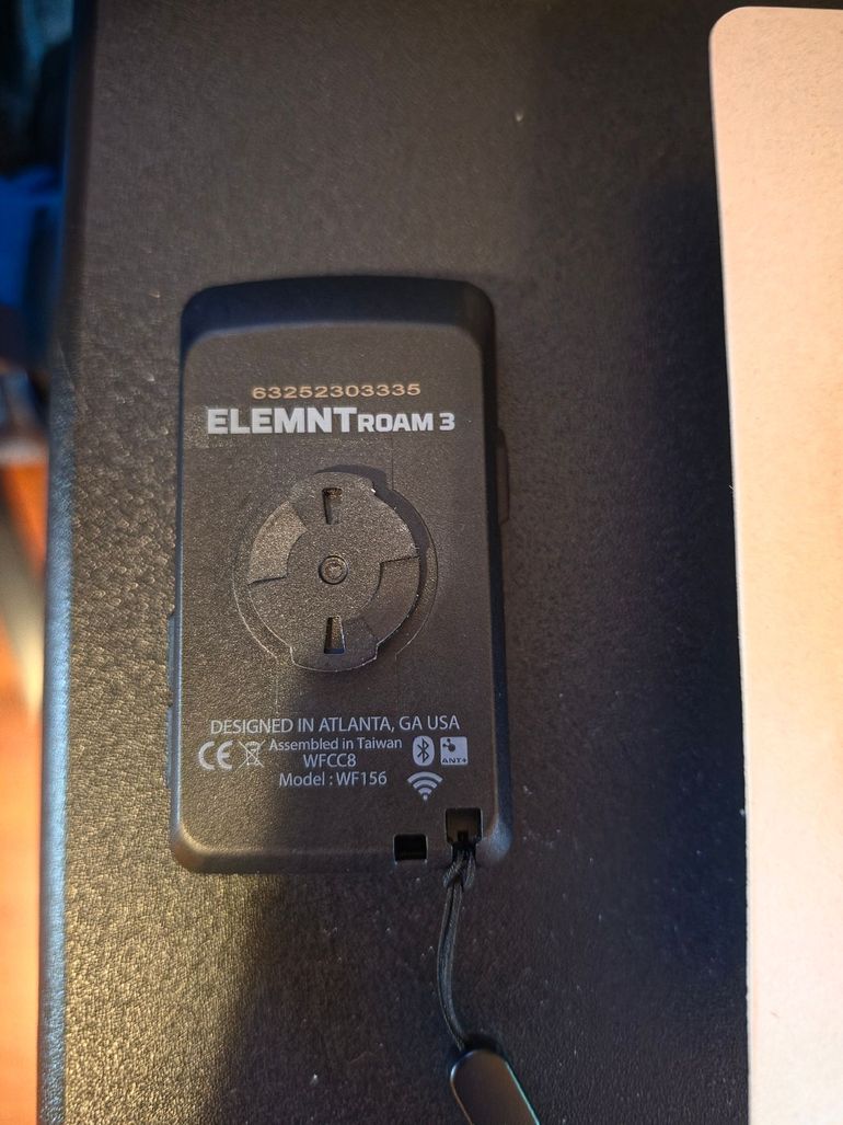 Used Wahoo ELEMNT ROAM V3 GPS Bike Computer 2025 bike — image 6 of 6