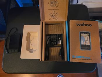 Used Wahoo ELEMNT ROAM V3 GPS Bike Computer 2025 bike — image 4 of 6