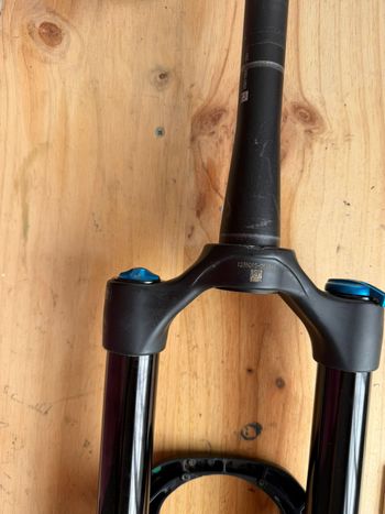 Used Fox 36 Performance Fork 160mm 2025 bike — image 6 of 6