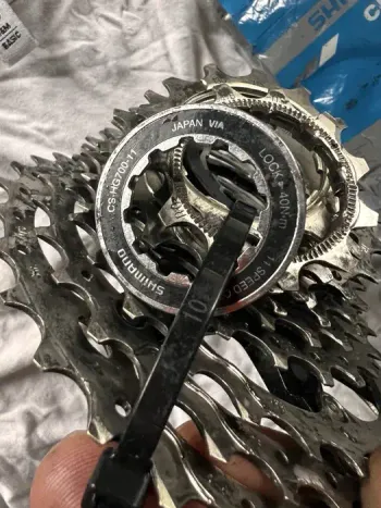 Used Shimano 11-34 CS-R7000 bike — image 2 of 6