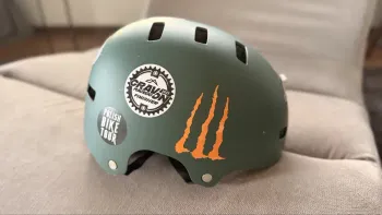 Použité Bell Rowerowy Helmet 51-55 cm bike — obrázek 4 z 4