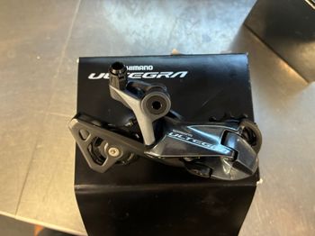 Použité Shimano RD-R8000-GS 11-speed 2020 bike — obrázek 2 z 5