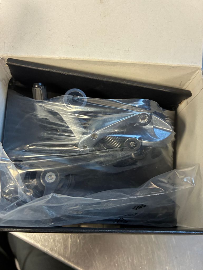Použité Shimano RD-R8000-GS 11-speed 2020 bike — obrázek 5 z 5