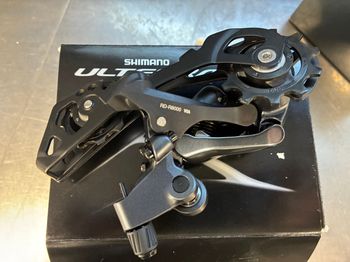 Použité Shimano RD-R8000-GS 11-speed 2020 bike — obrázek 3 z 5