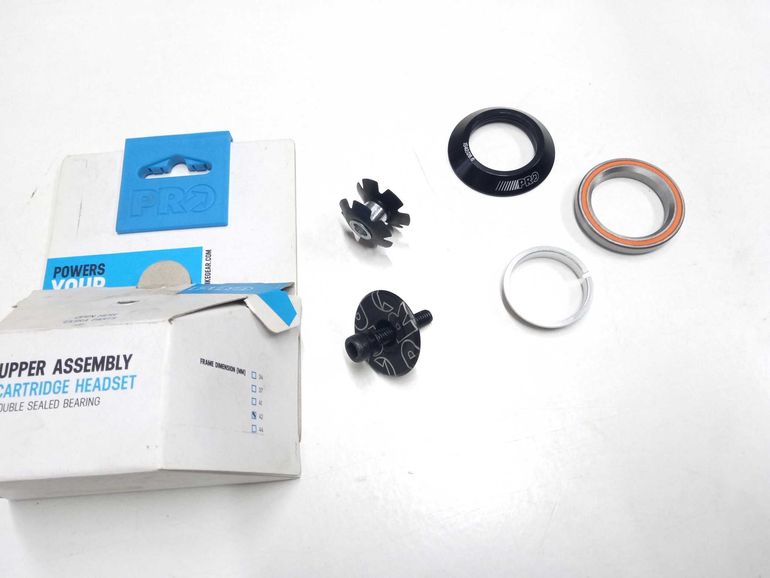 Gebrauchtes Pro bikegear DIRECCIÓN IS42 1-1/8 PRHS0033 + PRHS0054 bike — Bild 1 von 8