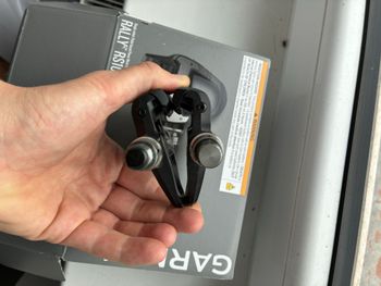 Used Garmin Rally RS100 Power Meter Pedal 2025 bike — image 4 of 5