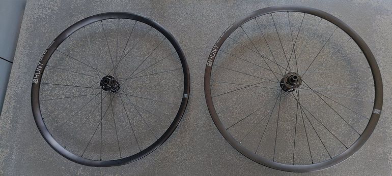 Used Hunt Wheels 4Season All-Road LRS Trekking, Gravel (12x100mm/12x142mm) bike — image 1 of 5