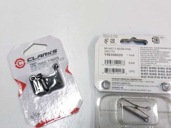 Käytetty Shimano Pastillas de freno para Deore BR-M975 organico bike — kuva 2 / 3