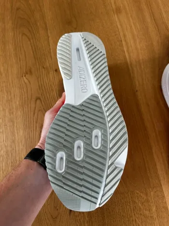 Brugt Adidas Adizero SL 2 2026 bike — billede 2 af 4