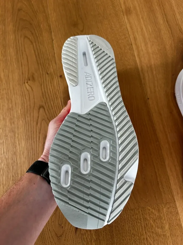 Brugt Adidas Adizero SL 2 2026 bike — billede 2 af 4