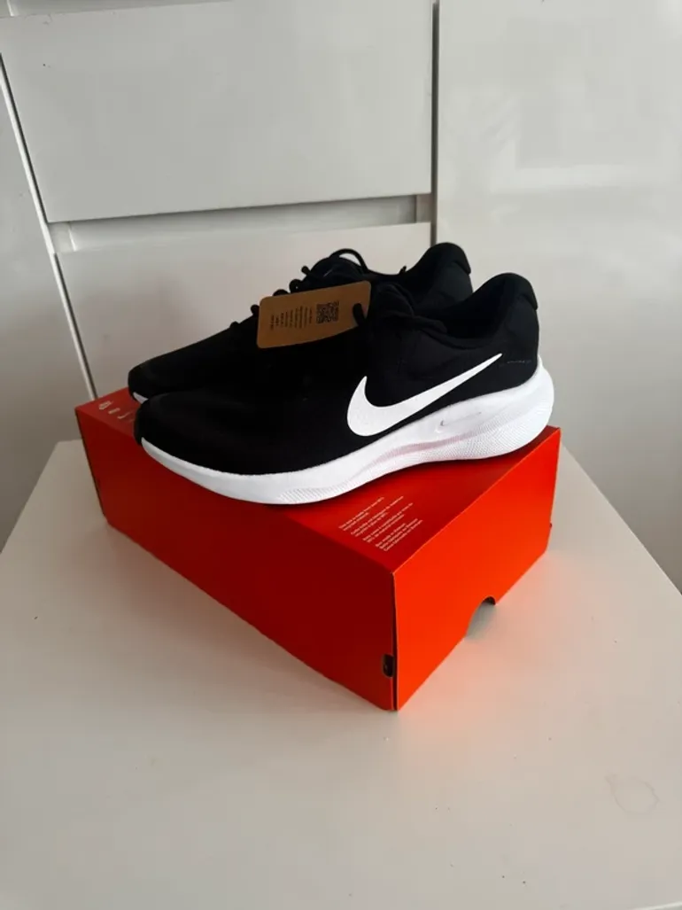Gebrauchtes Nike Revolution 7 bike — Bild 4 von 4