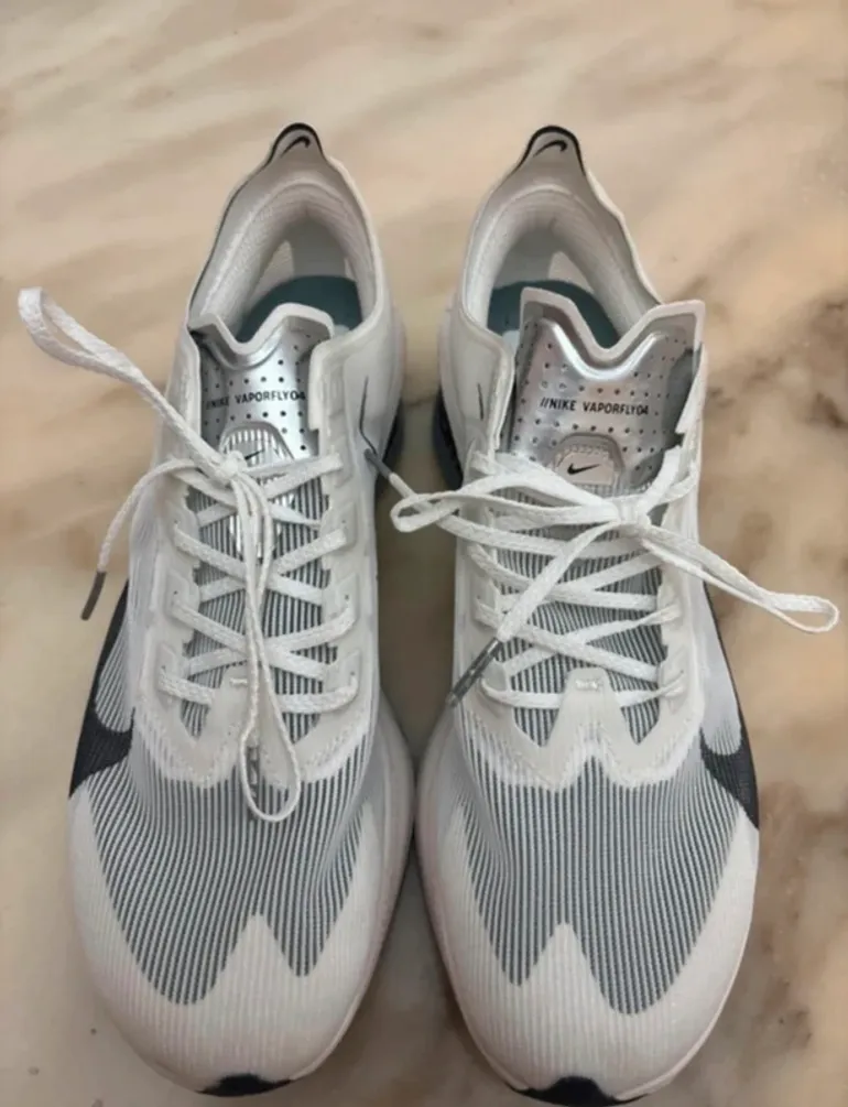 Gebrauchtes Nike ZoomX Vaporfly Next% 4 bike — Bild 2 von 2