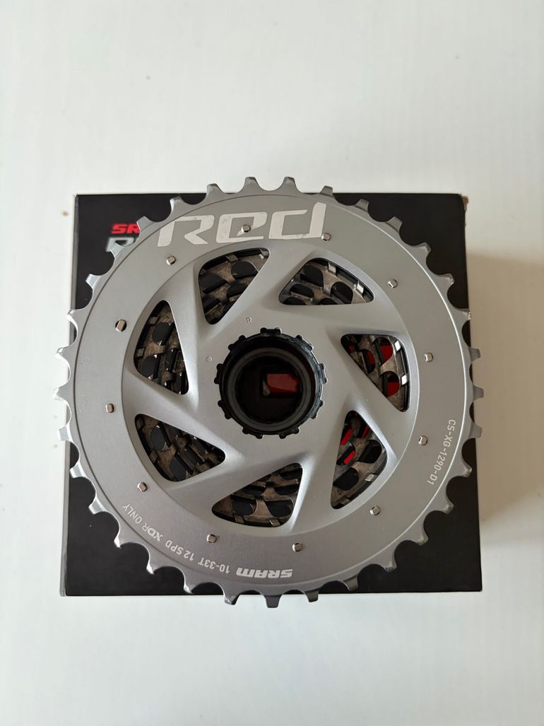 Použité Sram Red AXS 10-33 Cassette bike — obrázek 3 z 3