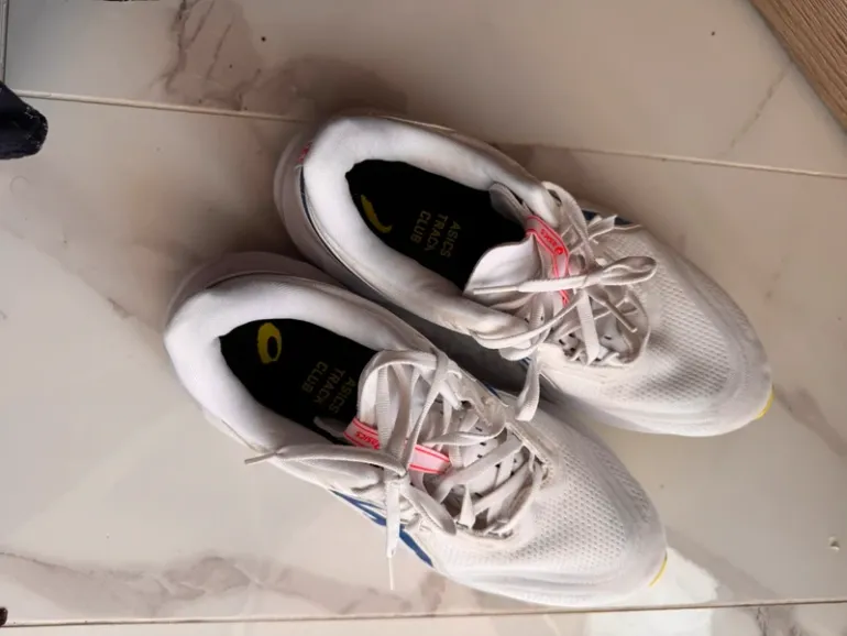 Brugt Asics Novablast 5 bike — billede 3 af 8