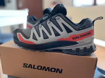 Gebrauchtes Salomon XA PRO 3D V9 GORE-TEX bike — Bild 3 von 7