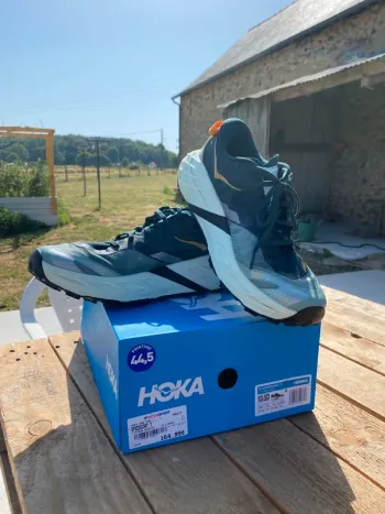 Käytetty Hoka Speed Goat 7 bike — kuva 2 / 3